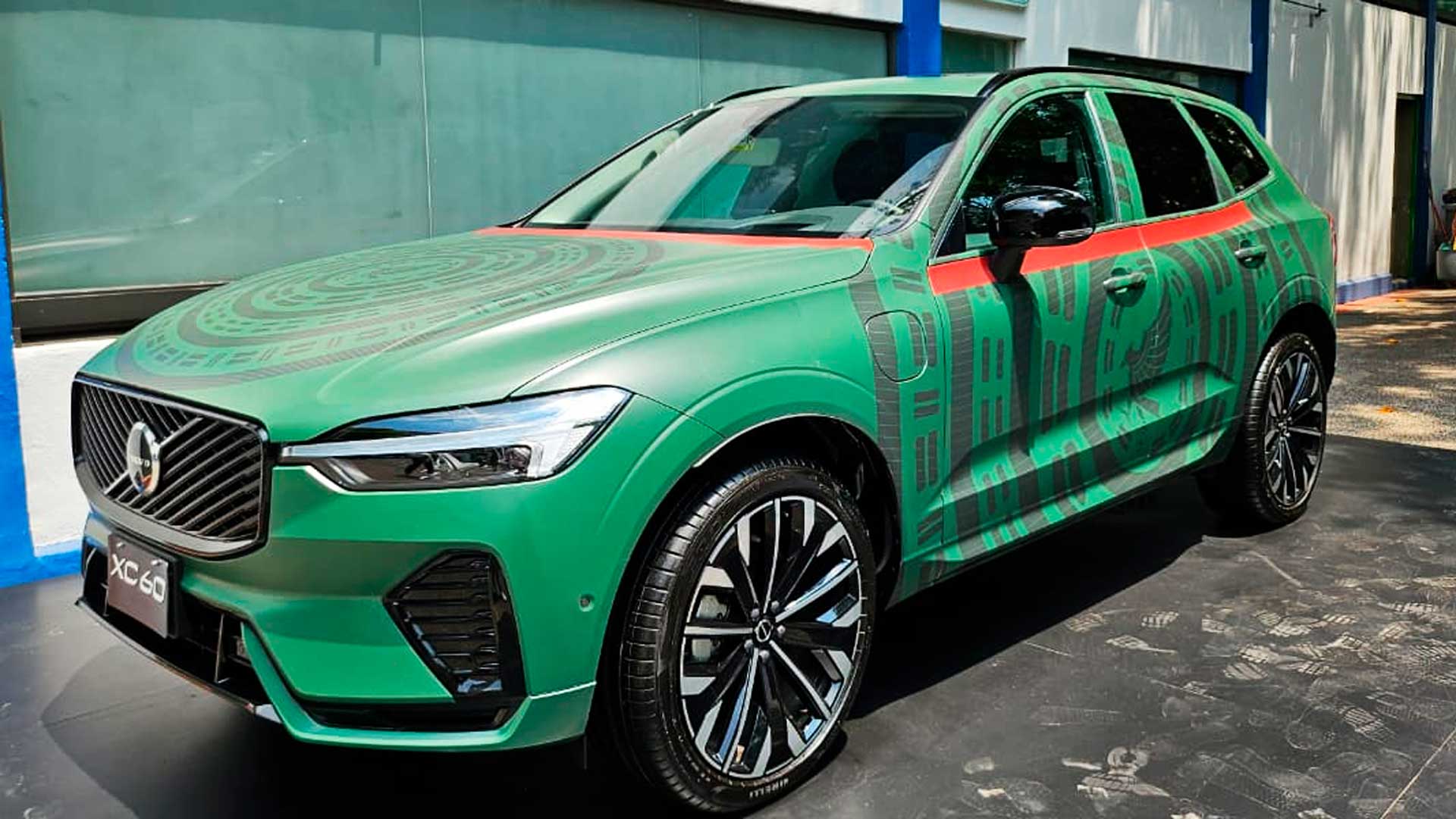 ¿Por qué Volvo pintó de verde una de sus camionetas durante Sports Week MX?
